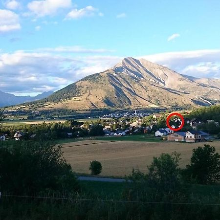 Belle Vue Au Chateau D'Ancelle Exteriör bild